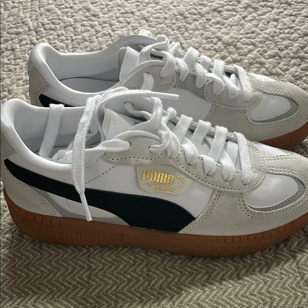 Puma White and Black Sneakers with Gum Soles